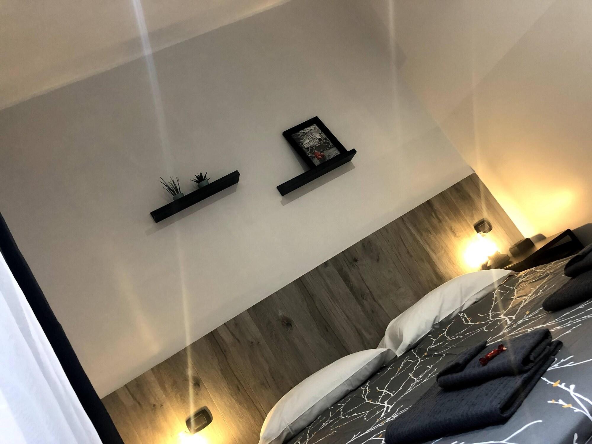 アヴェク モア ローマ Bed & Breakfast エクステリア 写真