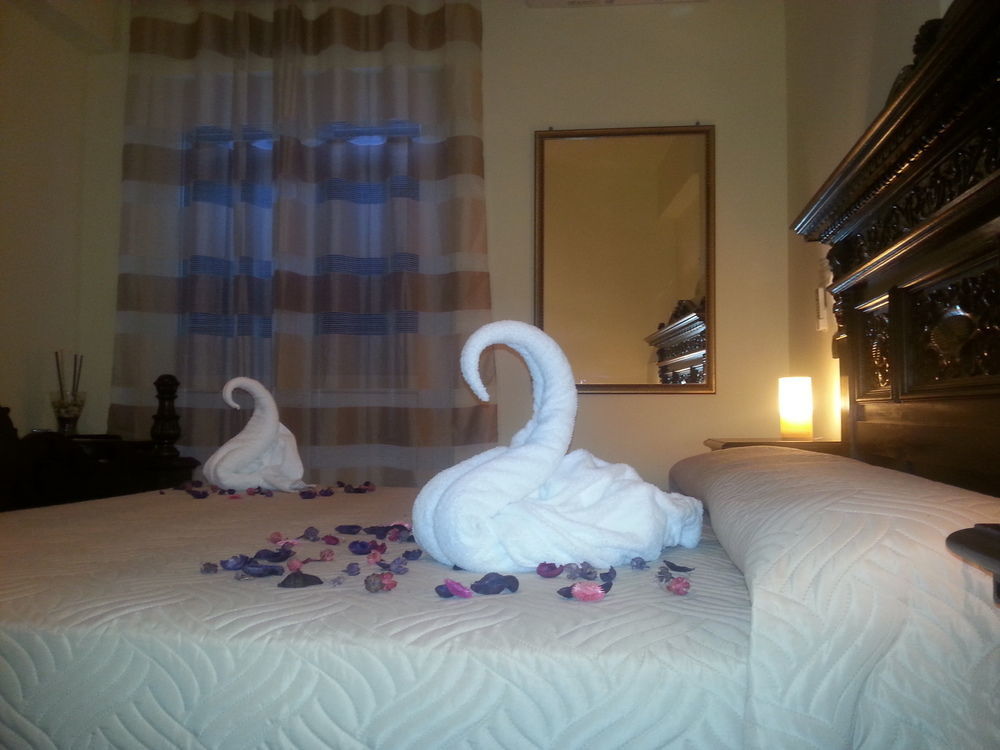 アヴェク モア ローマ Bed & Breakfast エクステリア 写真