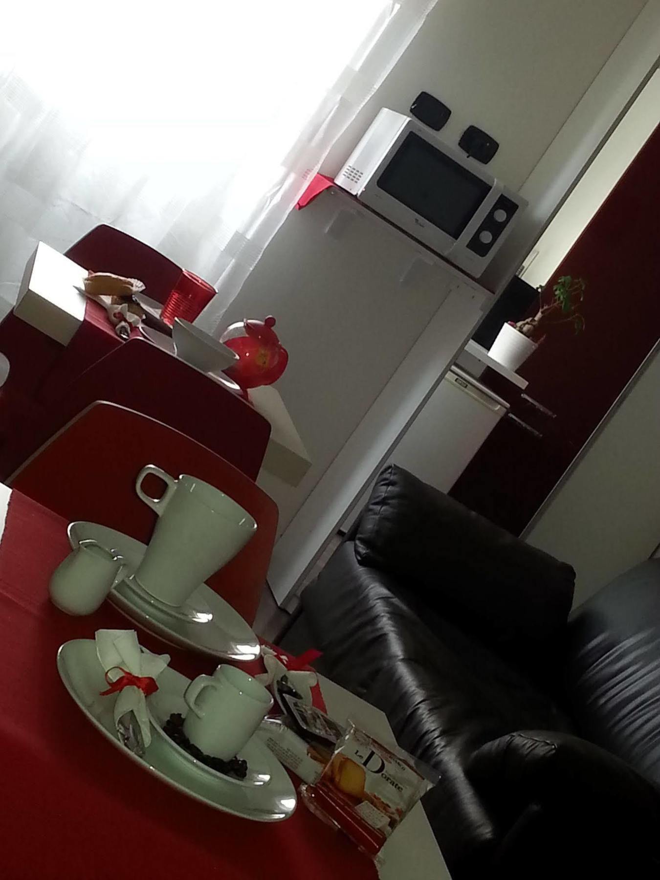 アヴェク モア ローマ Bed & Breakfast エクステリア 写真